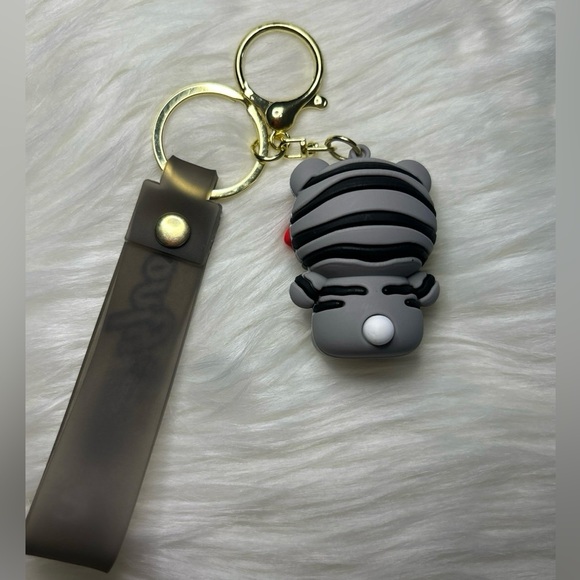 New Hello Kitty Keychain/Wristlet in Striped Tigger Suit - Picture 3 of 3